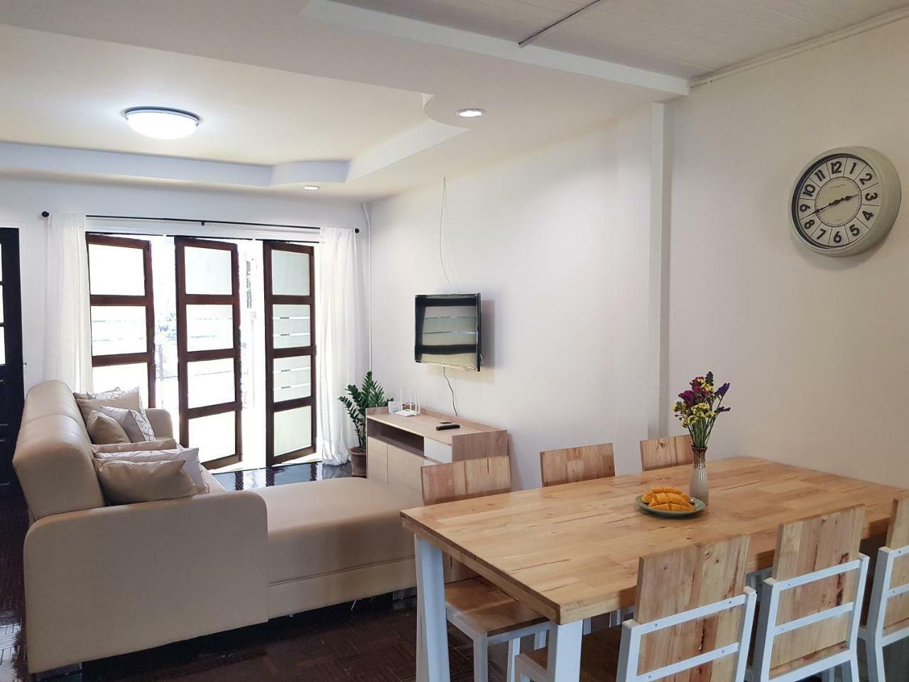 チエンマイ Piyanattha Houseヴィラ エクステリア 写真
