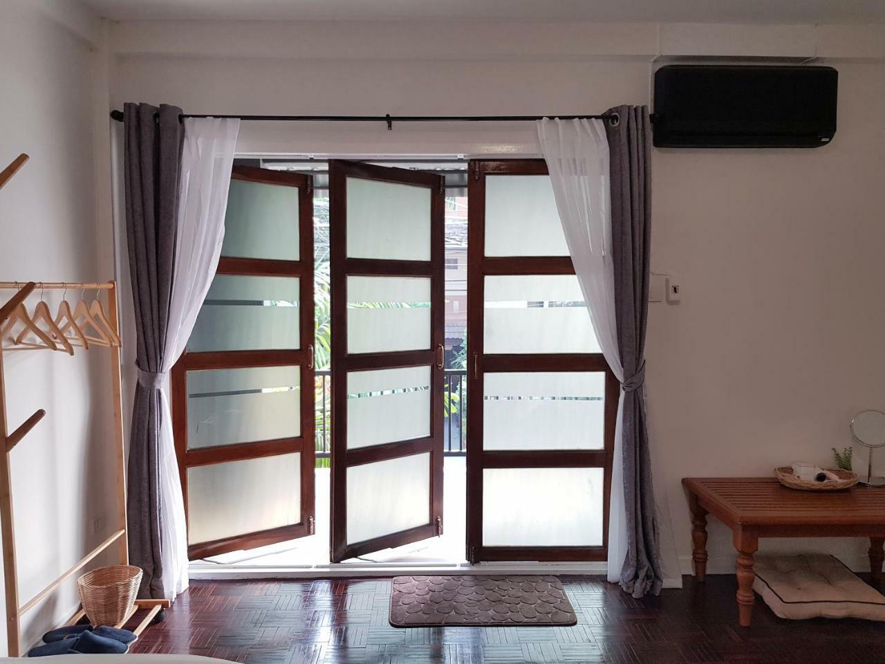 チエンマイ Piyanattha Houseヴィラ エクステリア 写真